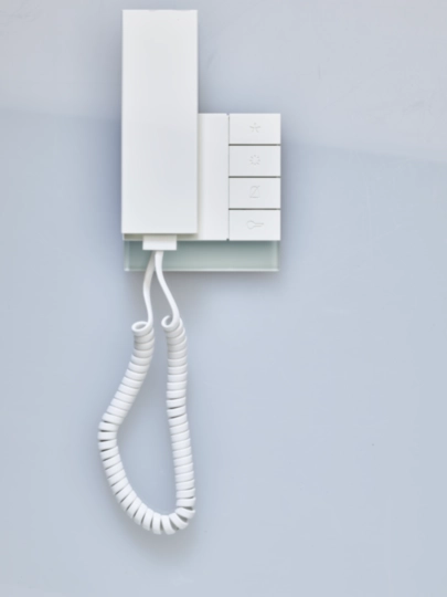 REK241X - AP-Innenstation Audio Hager elcom.fon mit Hörer, 2-Draht, polarweiss glänzend