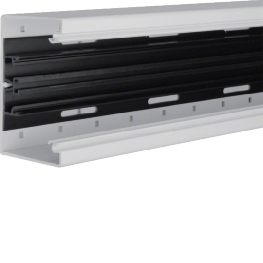 BR8513017035 - Brüstungskanal-Unterteil C-Profil Geräteeinbau BR 85x130mm aus PVC in lichtgrau