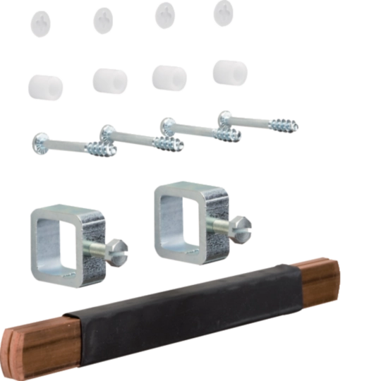 UM05N - Propojovací sada přípojnic 20x5/10 mm pro rozvaděče FG, 1pólová