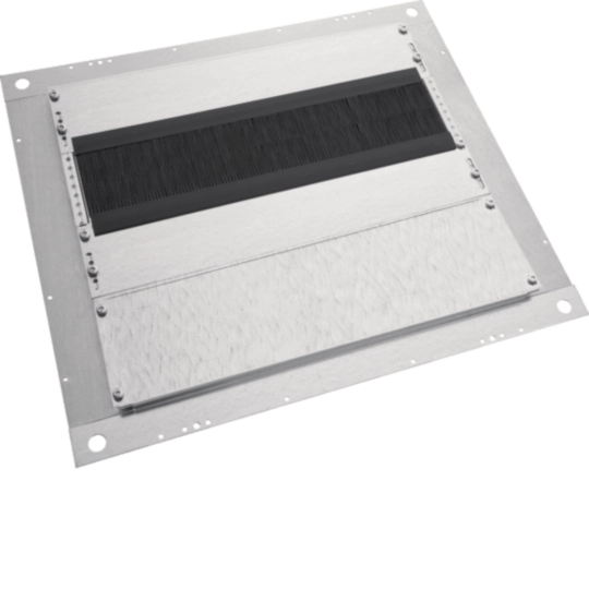 M-BBB13560 - Bodenblech 4-teilig mit Bürsten 1350x600 (BxT) verzinkt