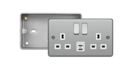 WPSS82-USBAC - DP Switched Socket 13A 2G USB A+C ports Metalclad Grey